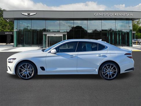Used 2026 Genesis G70 2.5T Prestige image 4