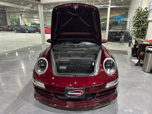 Used 2006 Porsche 911 Carrera 4 AWD/4WD image 25