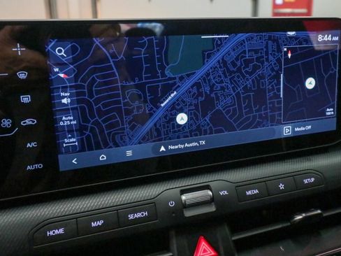 Used 2025 Kia K4 GT-Line image 9