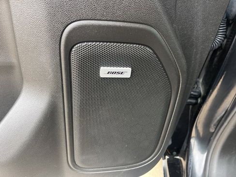 Used 2023 GMC Sierra 3500 Denali w/ Denali Black Diamond Edition image 18