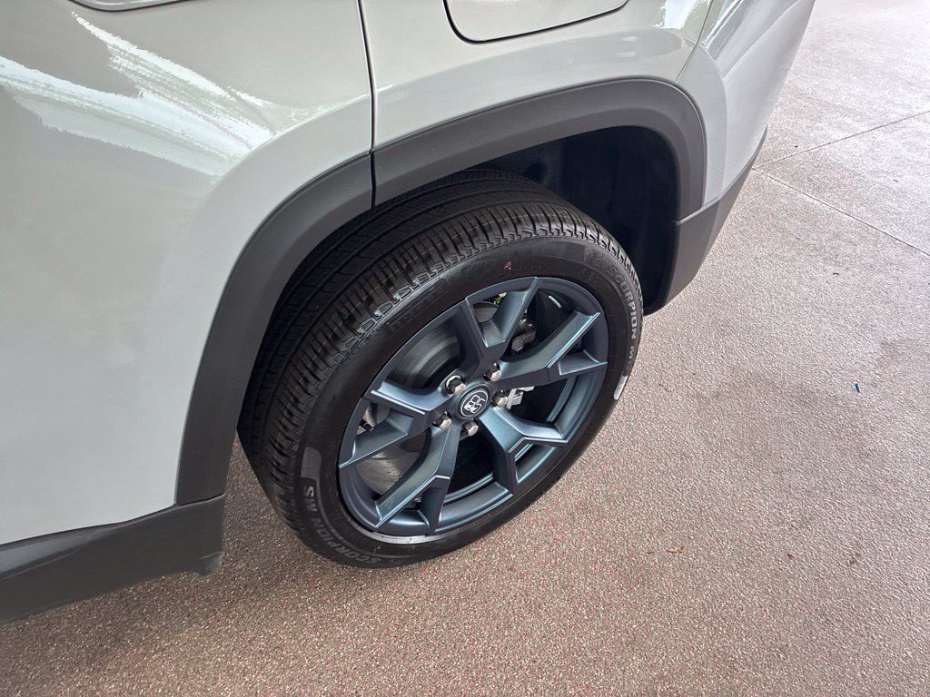 New 2026 Jeep Cherokee Limited AWD/4WD image 11
