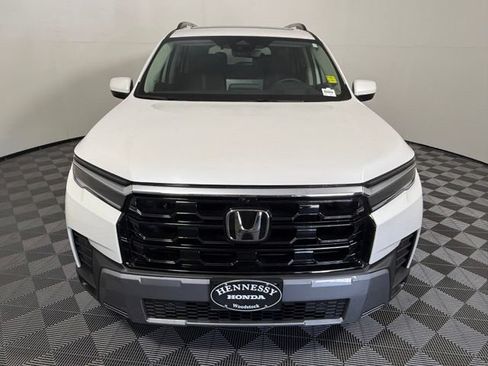 Used 2026 Honda Pilot Elite image 8