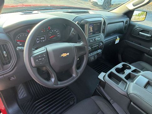 New 2026 Chevrolet Silverado 1500 Custom RWD image 17