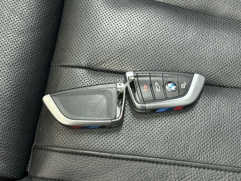 Used 2015 BMW X5 xDrive35i image 9