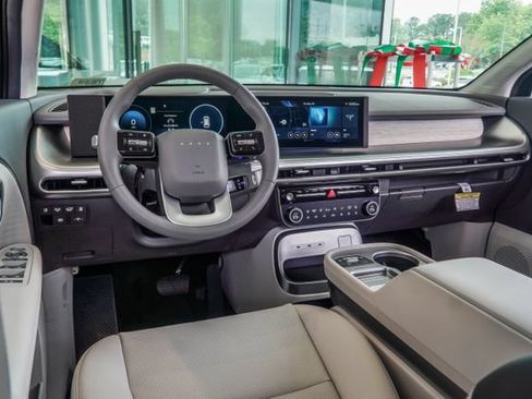 New 2026 Hyundai Ioniq 9 SEL AWD/4WD image 18