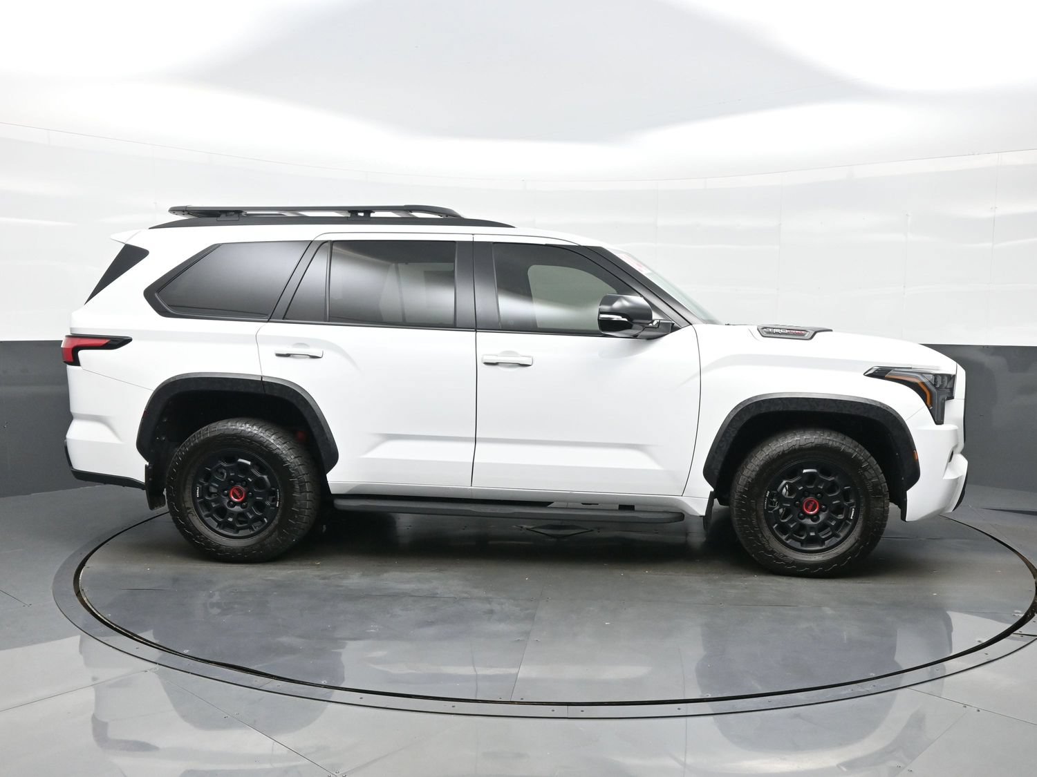 Used 2025 Toyota Sequoia TRD Pro AWD/4WD image 7