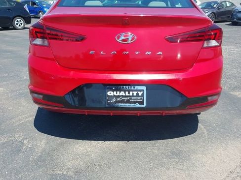 Used 2019 Hyundai Elantra SEL FWD image 3