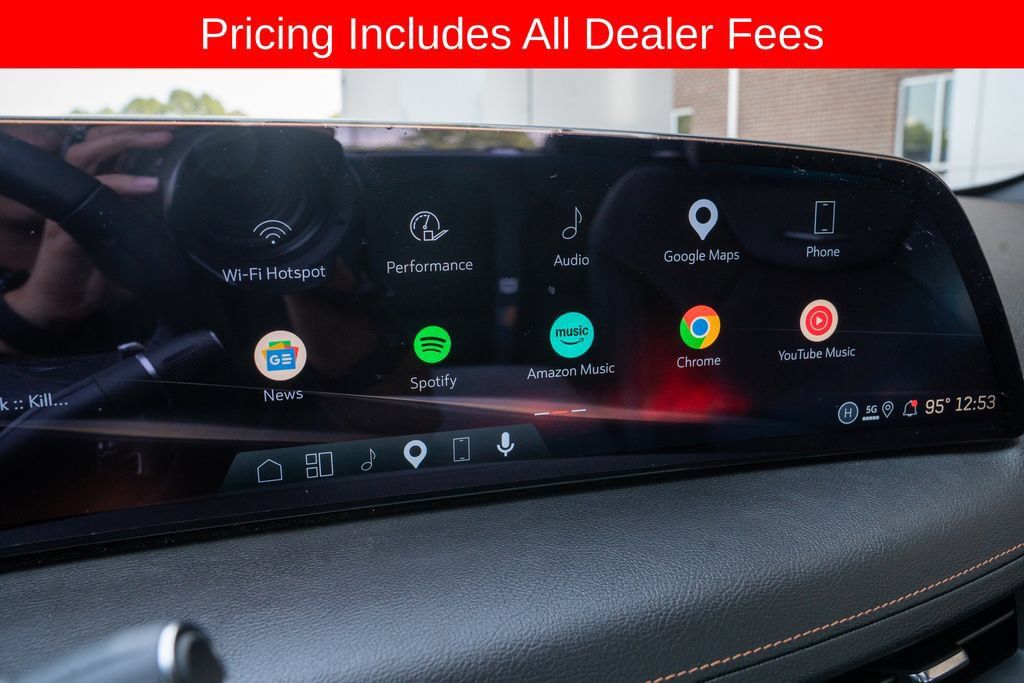 Used 2026 Cadillac CT5 V w/ Technology Package RWD image 18