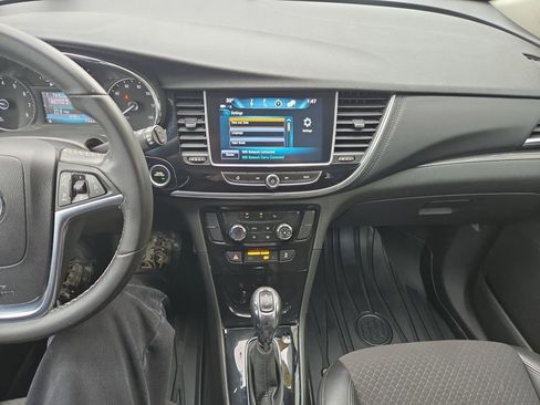 Used 2019 Buick Encore Preferred image 18