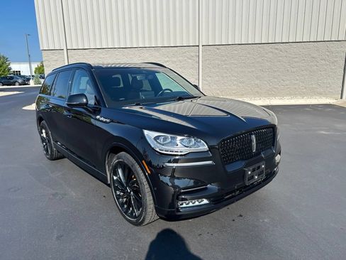 Used 2022 Lincoln Aviator Reserve w/ Equipment Group 201A AWD/4WD image 5