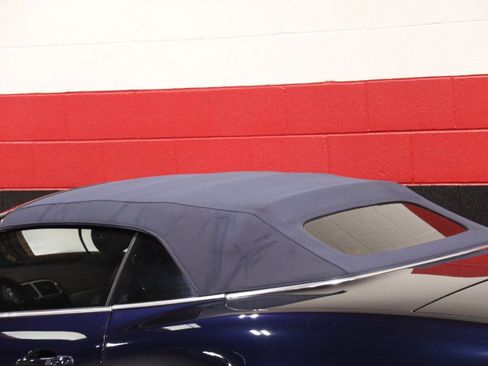 Used 2012 Jaguar XKR R RWD image 22