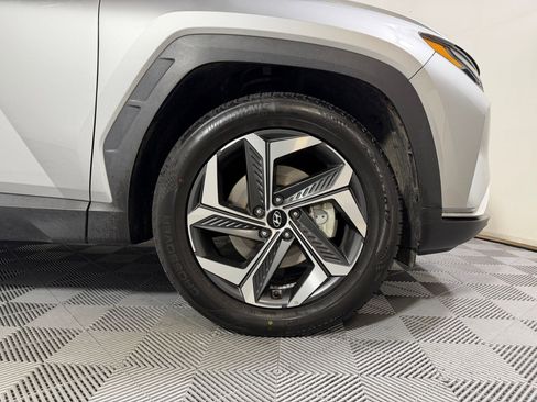 Used 2022 Hyundai Tucson SEL w/ Convenience + Premium Package FWD image 9