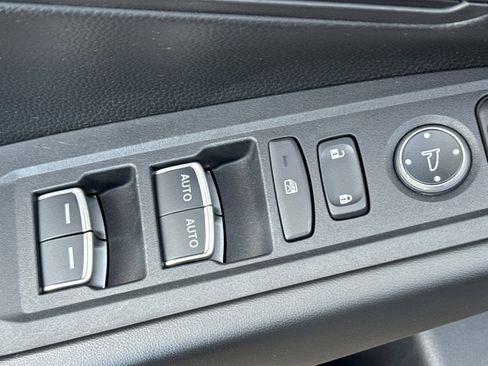 Certified 2024 Honda Accord LX image 13