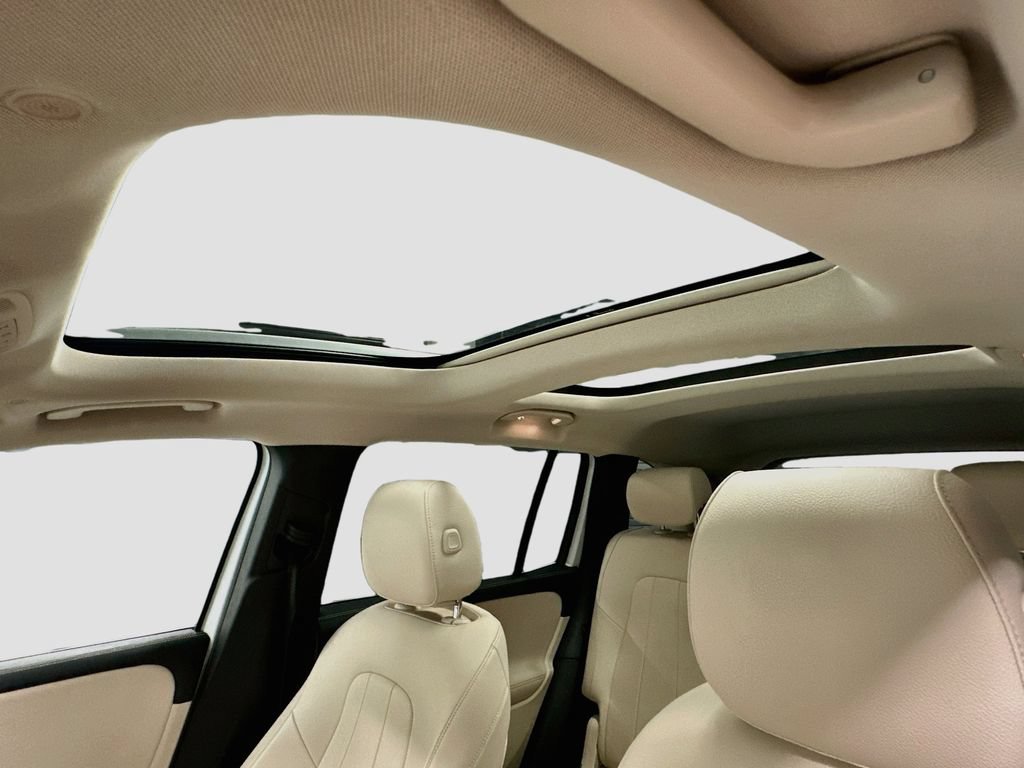 Certified 2023 Mercedes-Benz GLB 250 image 21
