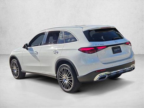 Certified 2026 Mercedes-Benz GLC 300 image 9