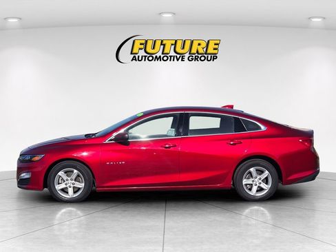 Used 2024 Chevrolet Malibu LT image 7