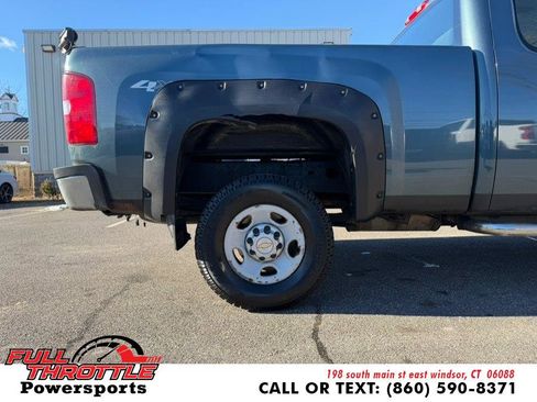 Used 2009 Chevrolet Silverado 2500 W/T w/ Snow Plow Prep Package image 27