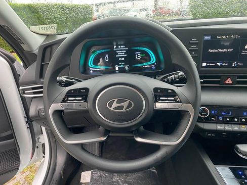 New 2026 Hyundai Elantra Blue image 12