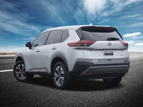 Used 2023 Nissan Rogue SV FWD image 14