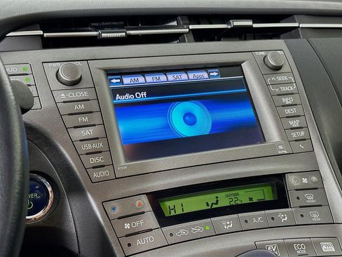 Used 2013 Toyota Prius Four image 20