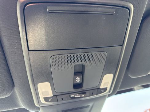 Used 2025 Honda CR-V Sport image 29