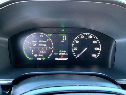 Used 2025 Honda CR-V Sport Touring image 12