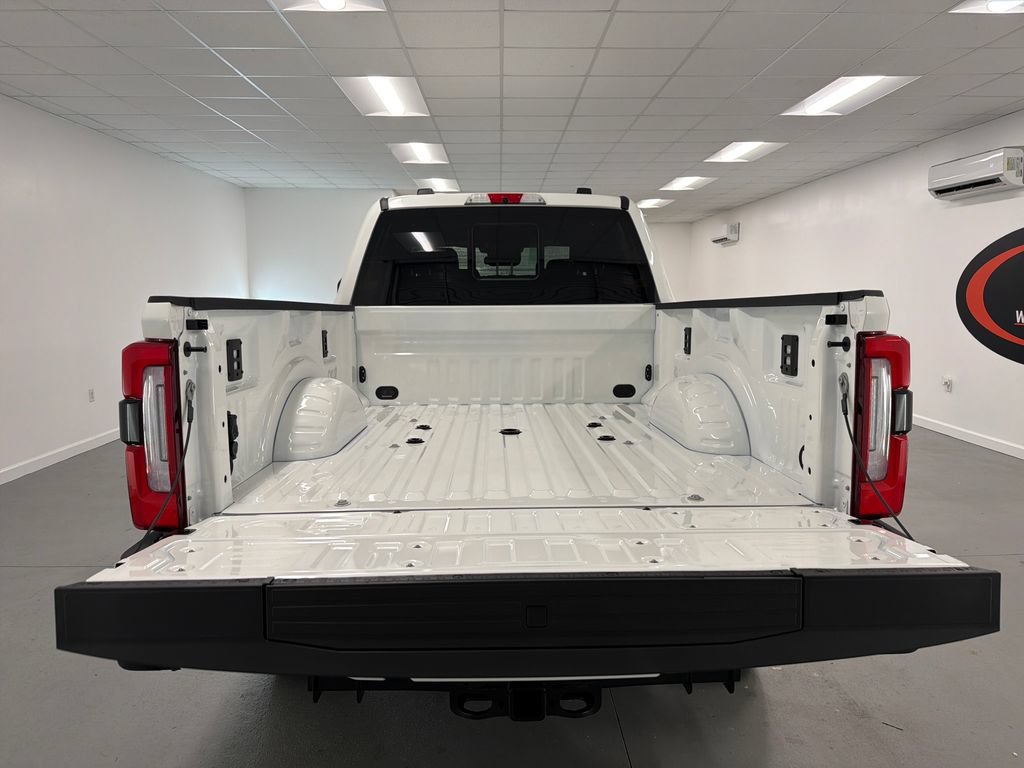 New 2026 Ford F250 Platinum AWD/4WD image 8