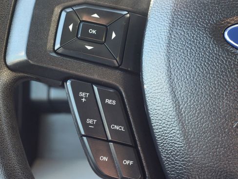 Used 2021 Ford F250 XL w/ STX Appearance Package AWD/4WD image 16
