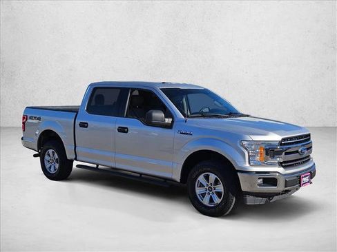 Used 2018 Ford F150 XLT image 3
