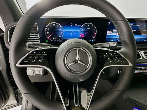 New 2026 Mercedes-Benz GLE 450 4MATIC Coupe image 12