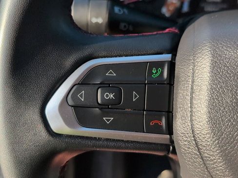 Used 2024 Jeep Compass Trailhawk AWD/4WD image 20