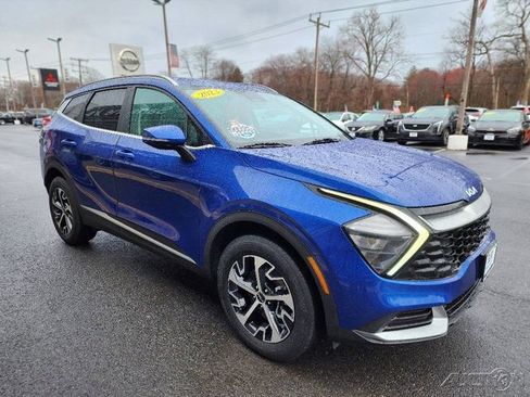 Certified 2023 Kia Sportage EX image 1