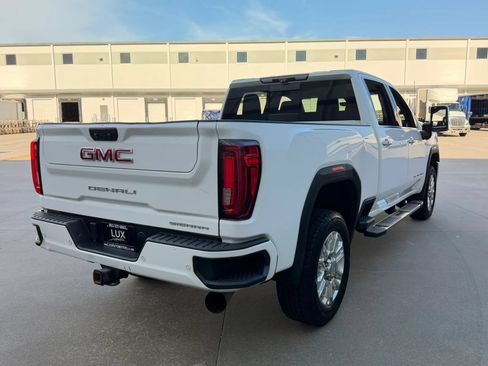 Used 2020 GMC Sierra 2500 Denali w/ Denali Ultimate Package AWD/4WD image 9