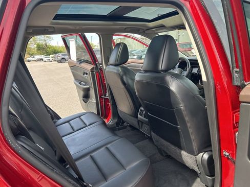 Certified 2023 Nissan Rogue SV w/ SV Premium B Package FWD image 27