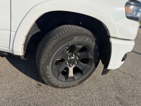 Used 2025 RAM 1500 Big Horn AWD/4WD image 17