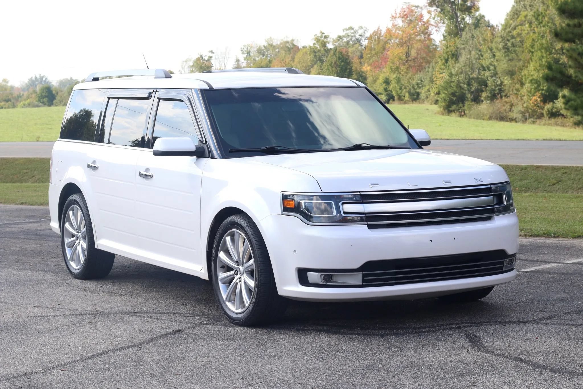 Used 2019 Ford Flex Limited w/ Equipment Group 303A AWD/4WD image 1