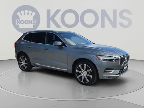Used 2021 Volvo XC60 T5 Inscription w/ Advanced Package AWD/4WD image 2
