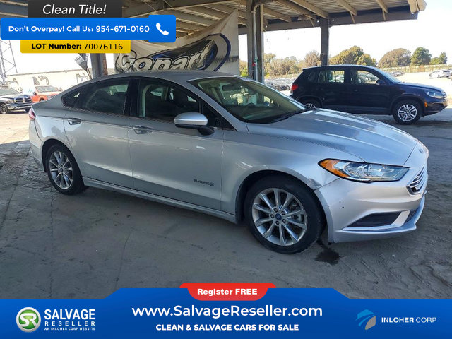 Used 2017 Ford Fusion SE FWD image 5
