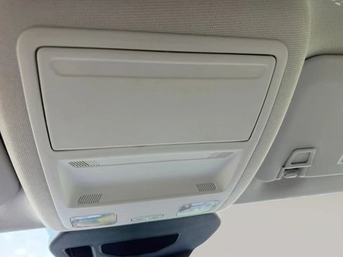 Used 2021 Ford Escape SEL FWD image 32