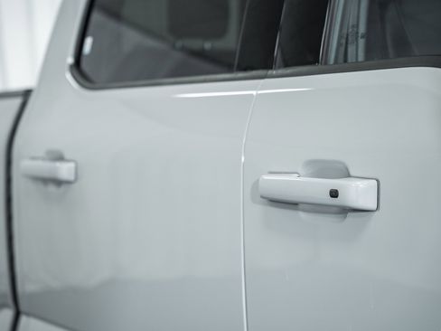 Certified 2023 Ford F150 Lariat w/ Equipment Group 502A High image 14