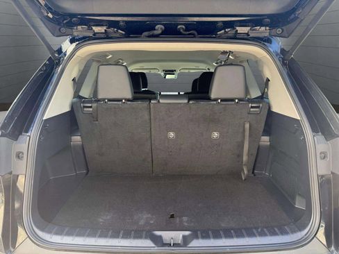 Used 2024 Toyota Grand Highlander XLE image 20
