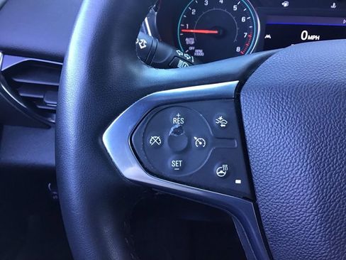 Used 2023 Chevrolet Traverse LT image 22