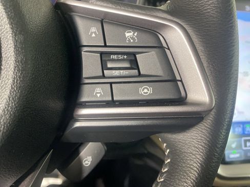 Certified 2025 Subaru Outback Limited image 18