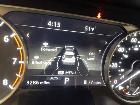 Used 2023 Nissan Rogue SL w/ SL Premium Package image 17