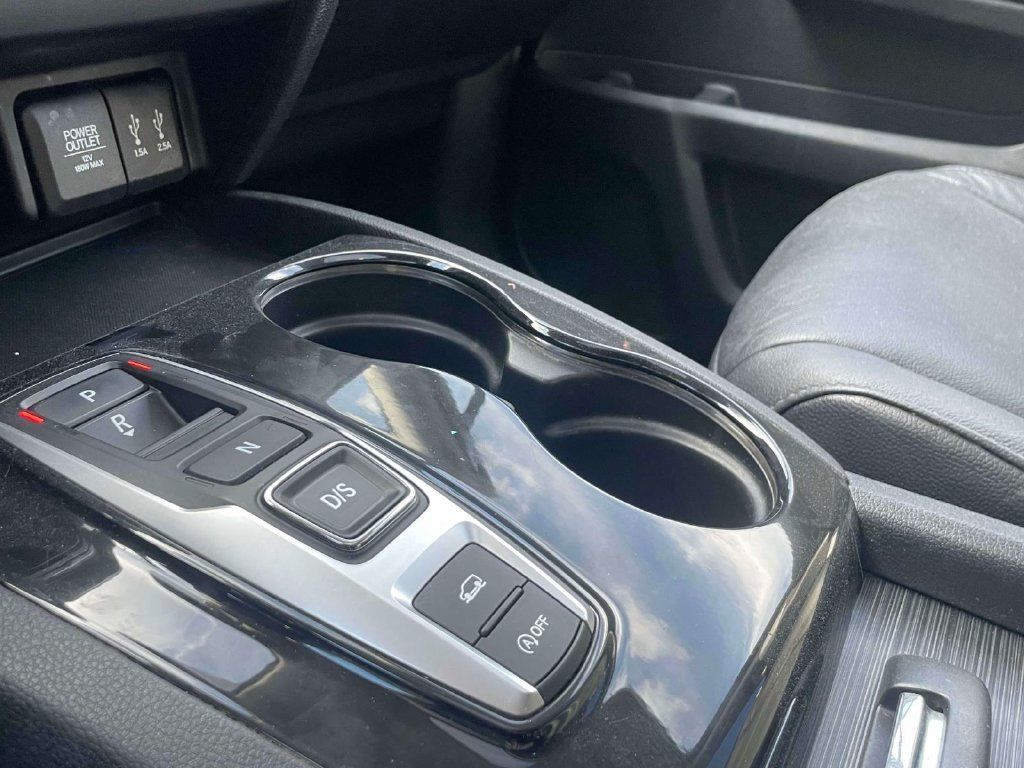 Used 2016 Honda Pilot Touring image 29