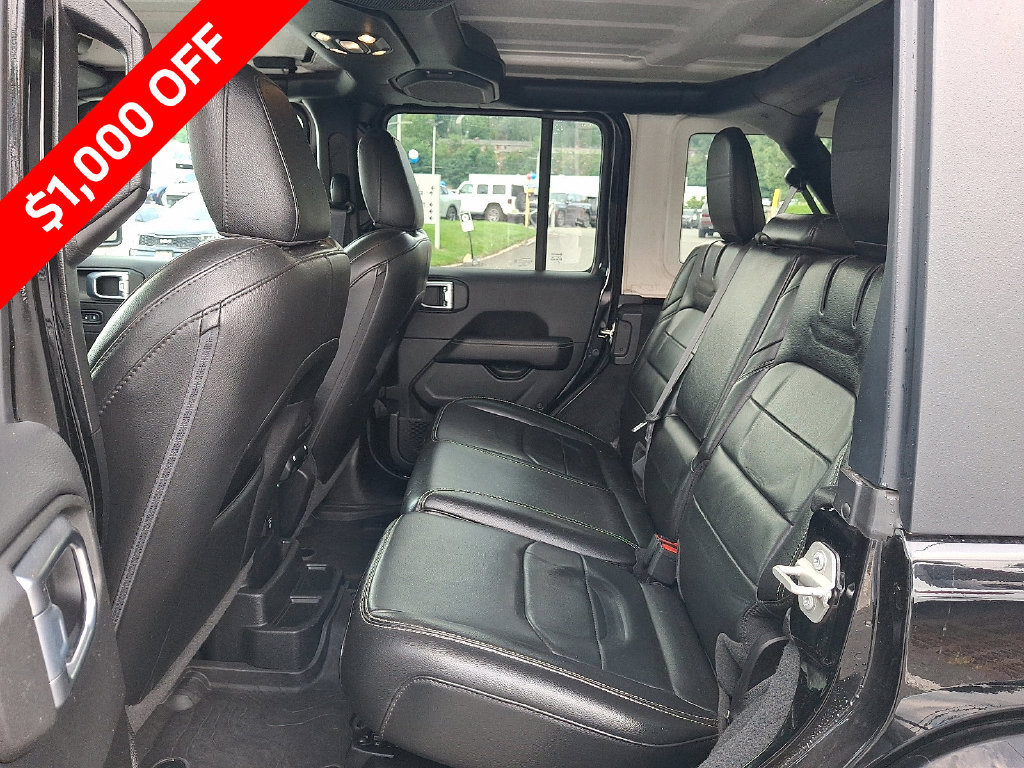 Used 2023 Jeep Wrangler Unlimited Sahara w/ Dual Top Group AWD/4WD image 11