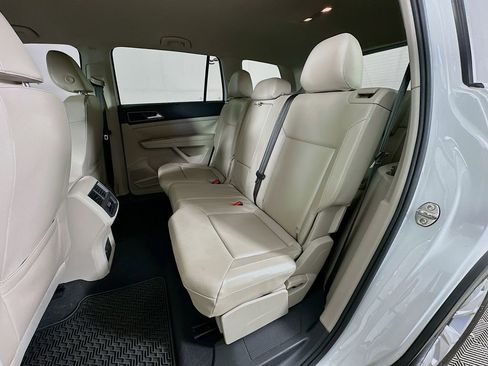 Used 2018 Volkswagen Atlas SE FWD image 28