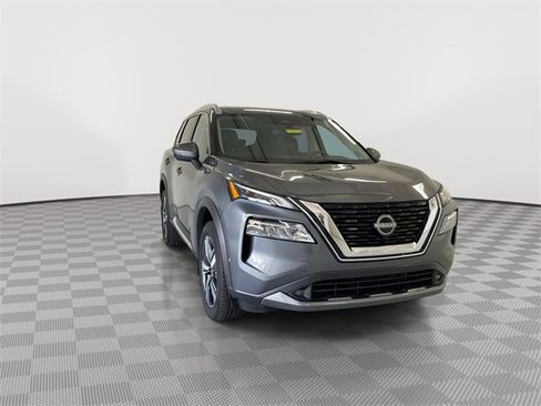 Certified 2022 Nissan Rogue SL w/ SL Premium Package image 3