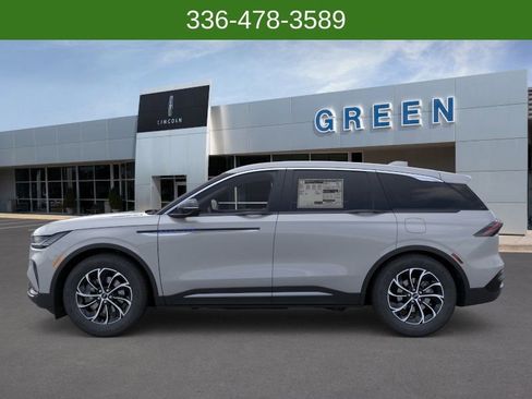 New 2026 Lincoln Nautilus Premier AWD/4WD image 3