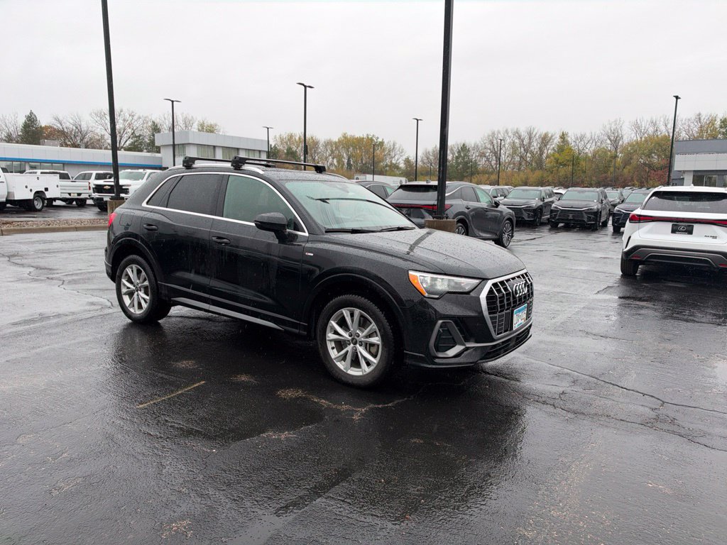 Used 2022 Audi Q3 2.0T Premium AWD/4WD image 9